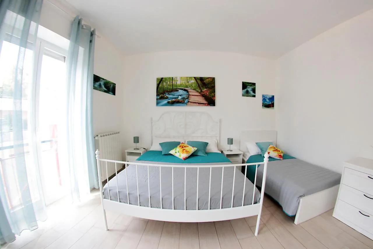 Apartment Andrea Deluxe Bari